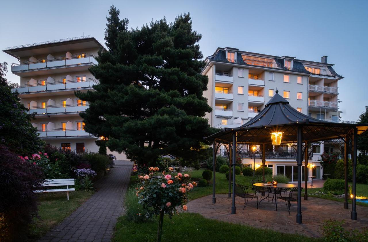 Parkhotel Am Taunus Oberursel Exterior foto